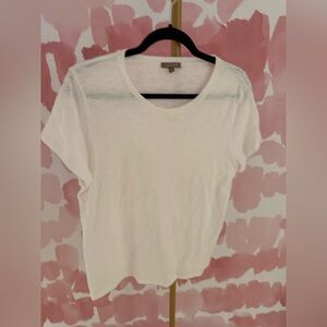Lillia P Thick white tee size L